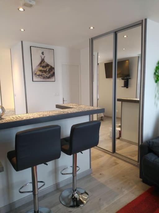 Cassiopee 3*** Apartamento Fourchambault Exterior foto